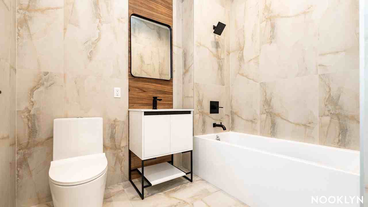 897 New York Ave #1R - Photo 7 of 15