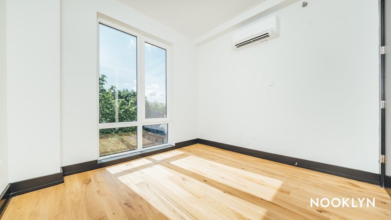 1270 New York Ave #503 - Photo 6 of 20