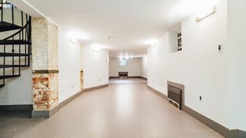 featured image of 1154 Gates Ave #1L