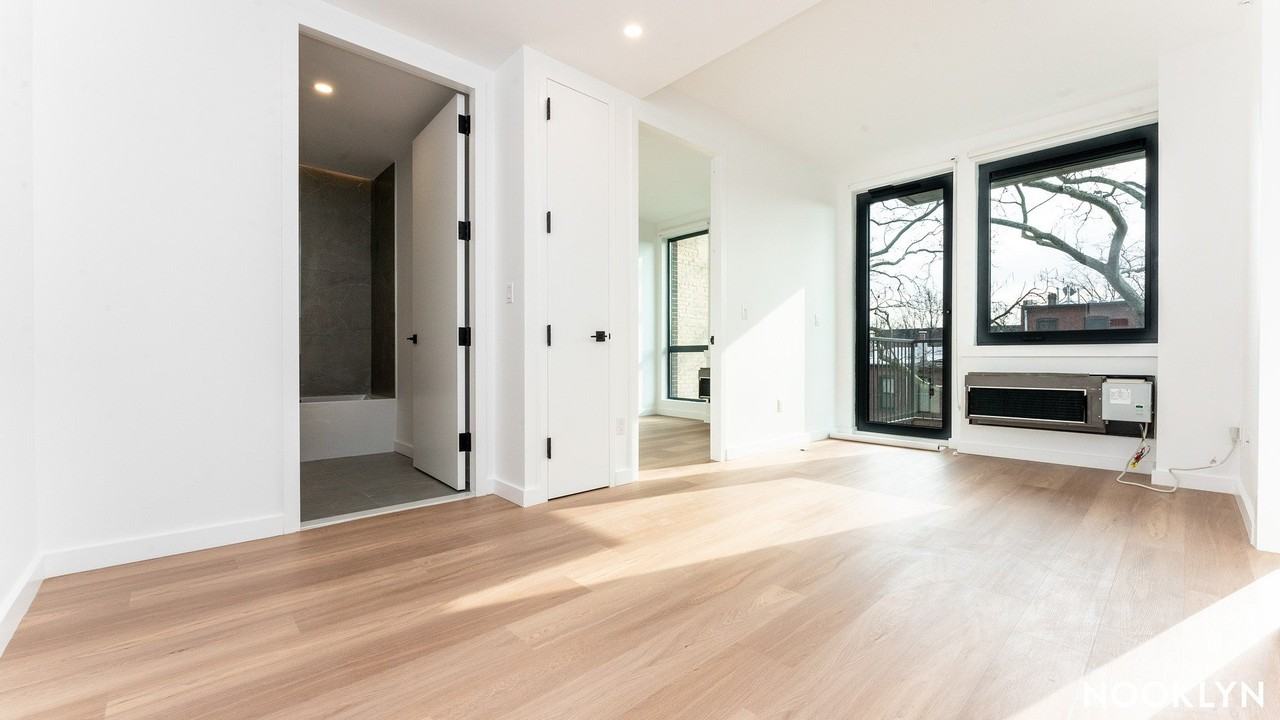 654 Madison St #5F - Photo 3 of 20