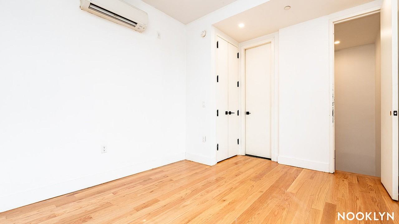 19 E 31st St #4B - Photo 7 of 20