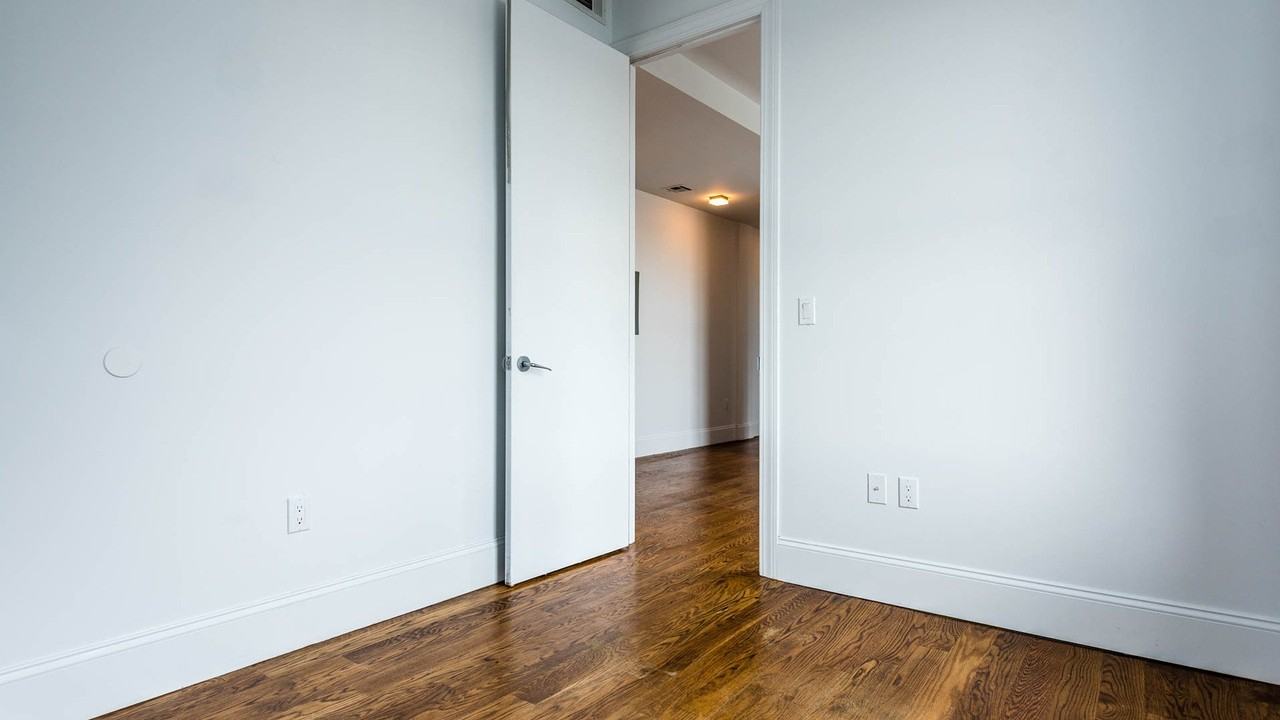 16 Putnam Ave #5F - Photo 5 of 20