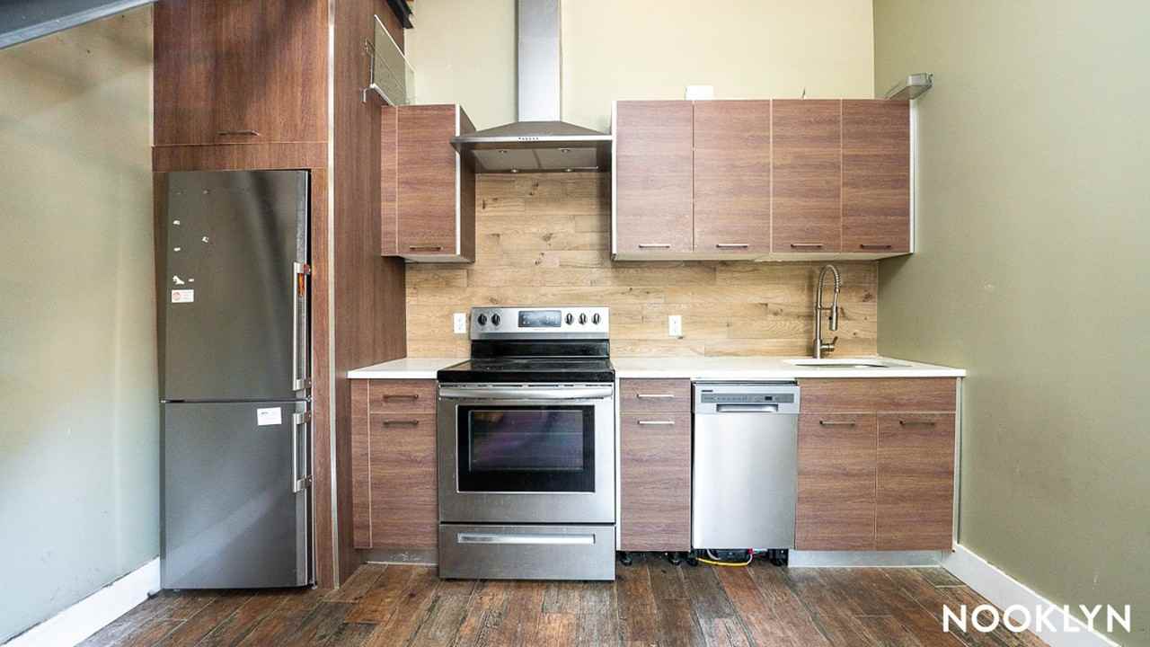 1815 Putnam Ave #C3 - Photo 5 of 20