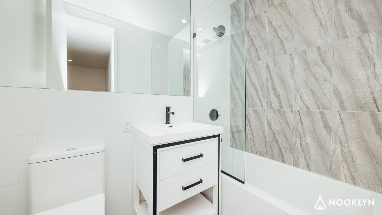 282 E 32nd St #3D - Photo 2 of 19