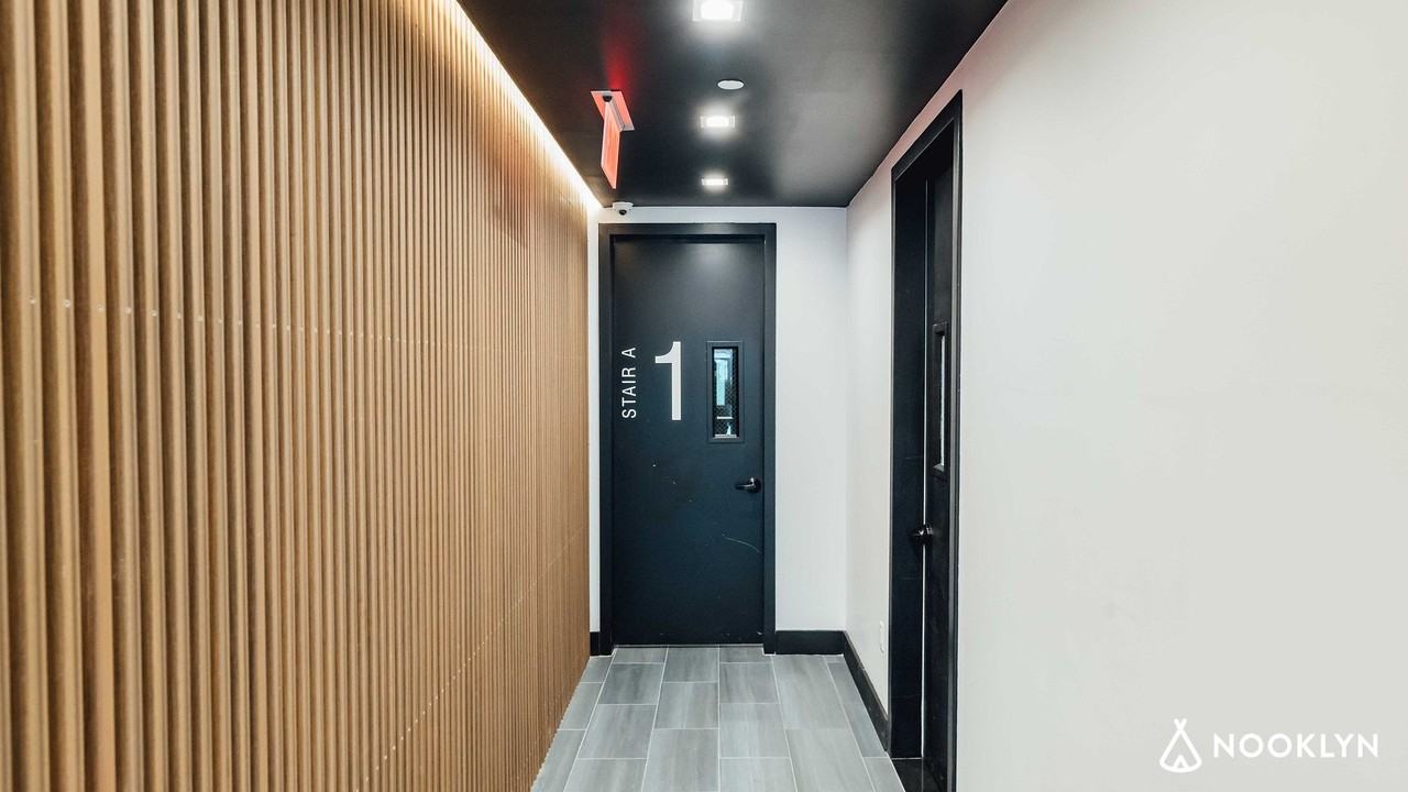 282 E 32nd St #3D - Photo 5 of 19