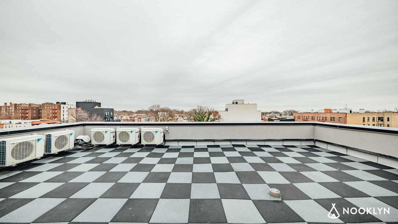 282 E 32nd St #3D - Photo 6 of 19