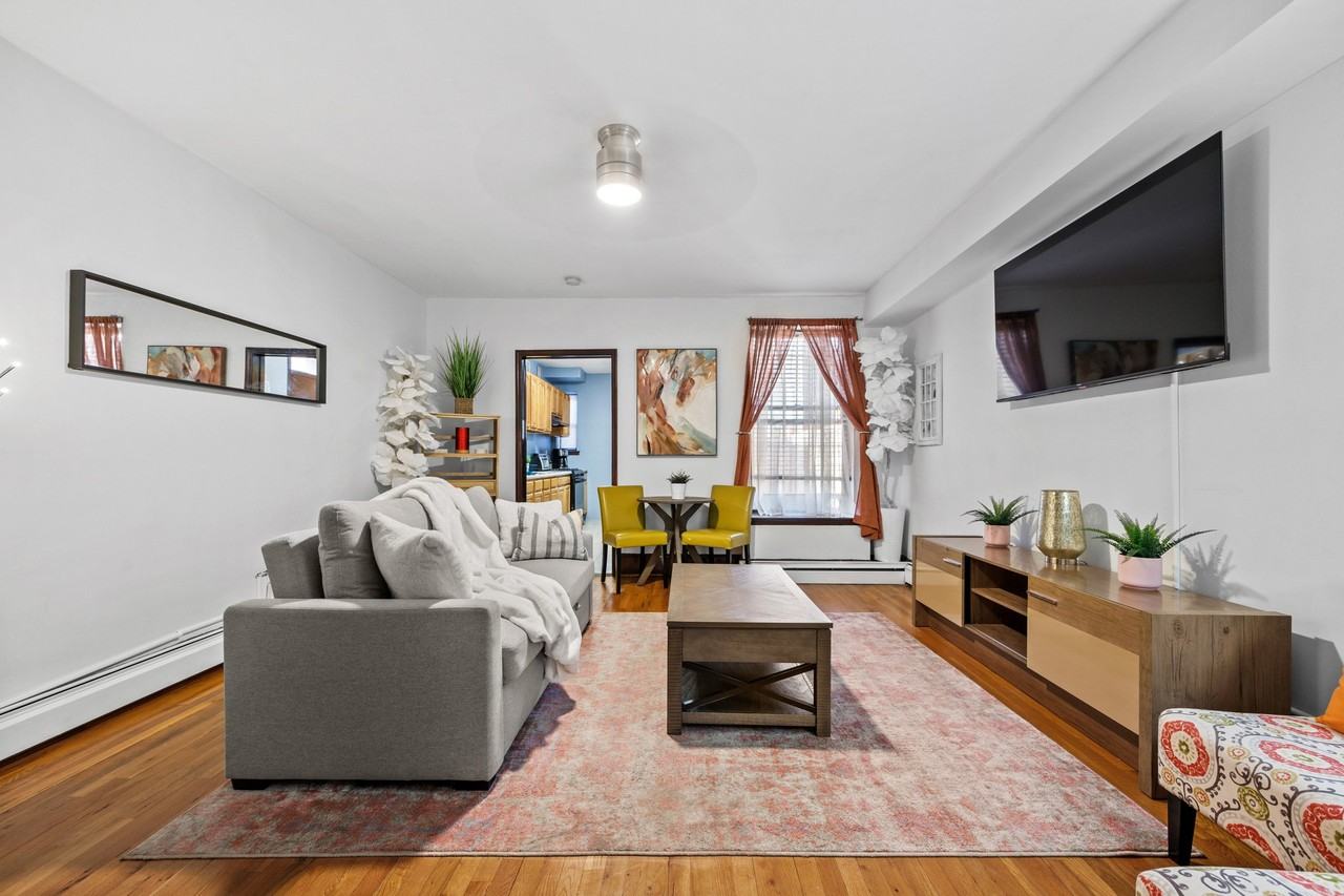 137 Westst #1 - Photo 3 of 14