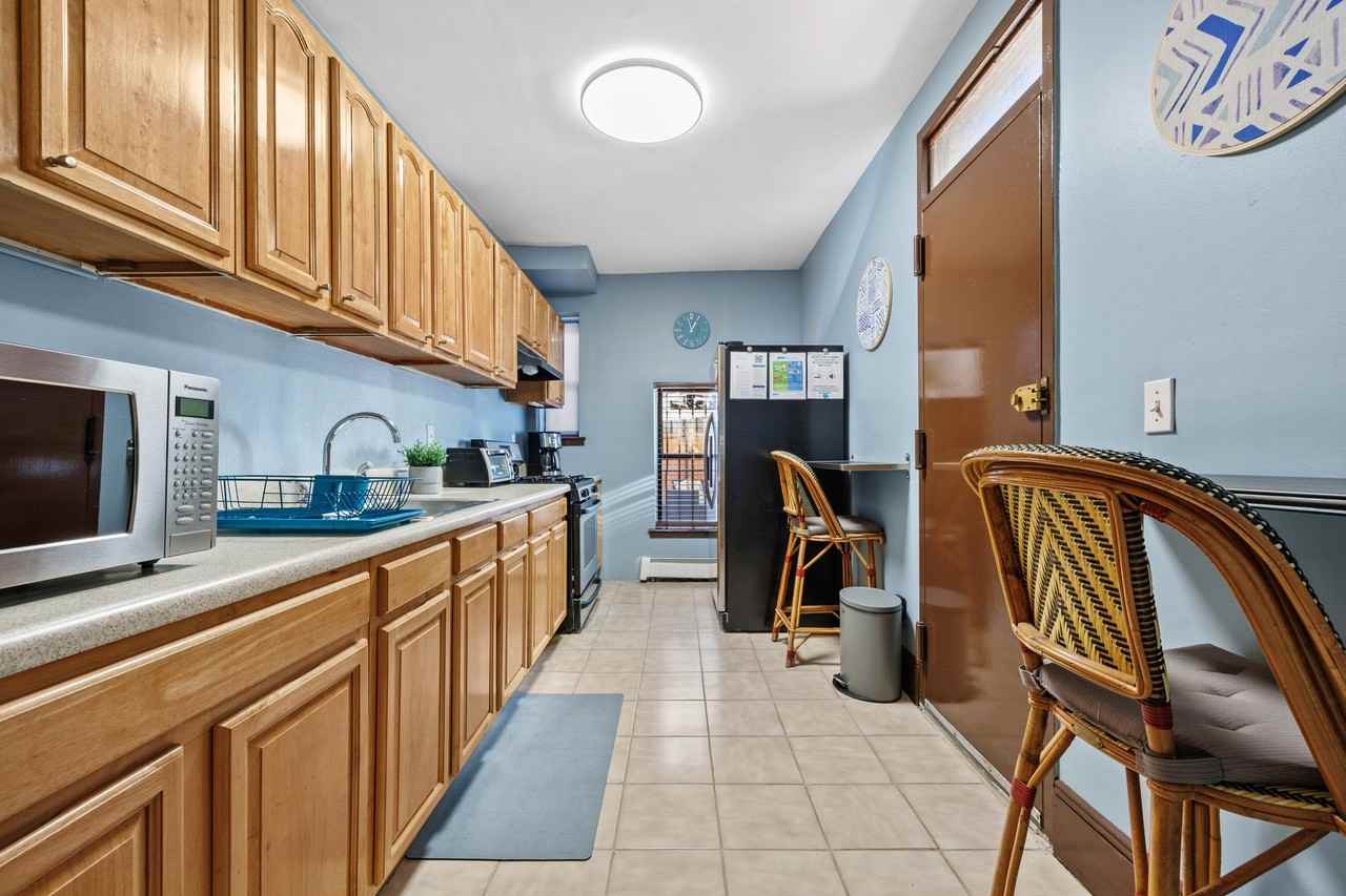 137 Westst #1 - Photo 7 of 14