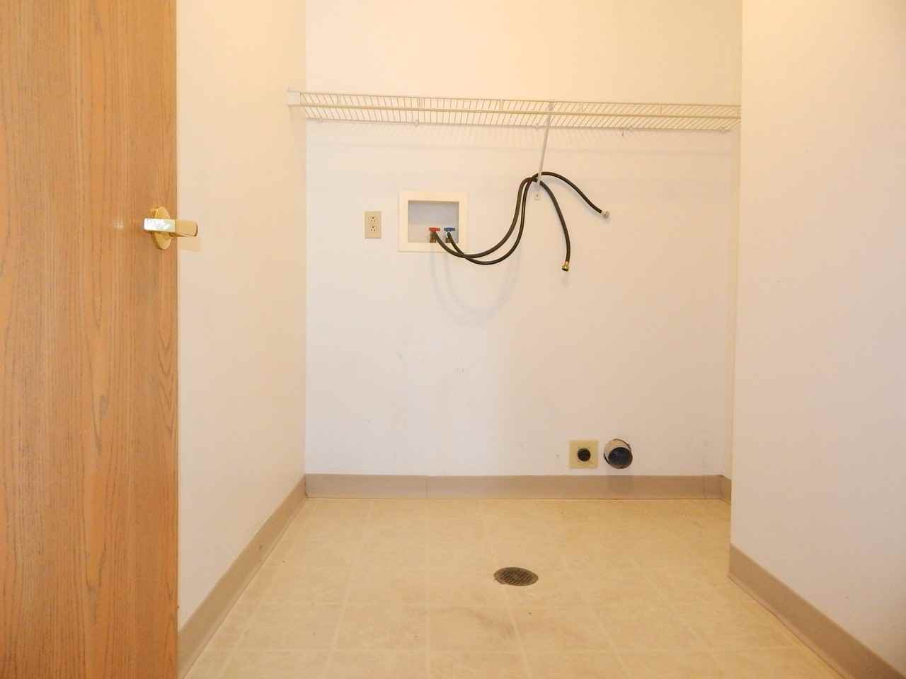 1112 W 4th St #1100-2B - Photo 2 of 11