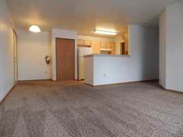featured image of 1112 W 4th St
