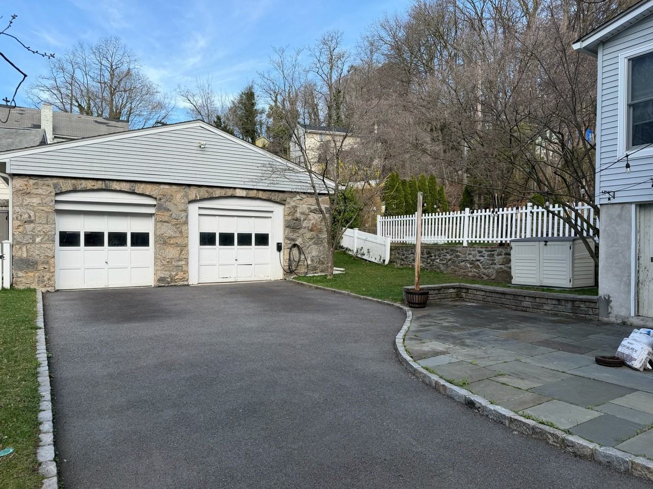 45 Washington Ave N - Photo 2 of 18