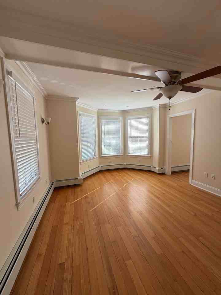 45 Washington Ave N - Photo 6 of 18