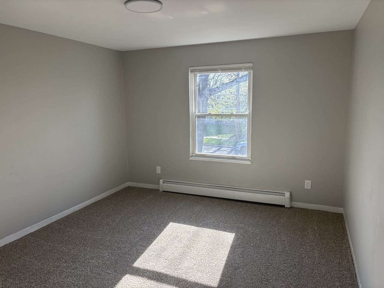 2680 Woodward Avenue Southwest - Photo 5 of 29