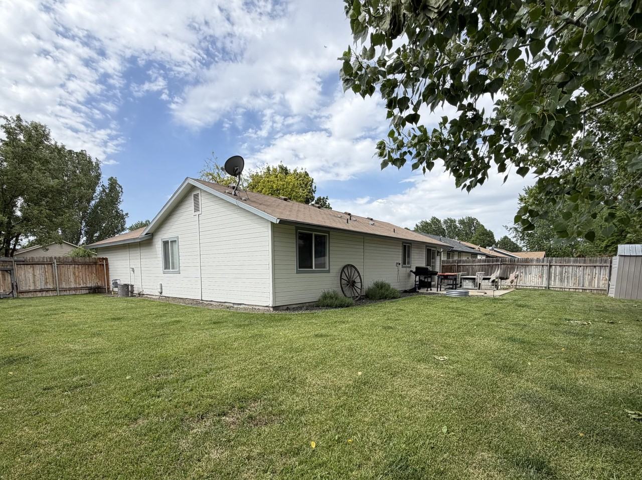 7808 W Elm Brook St - Photo 6 of 6