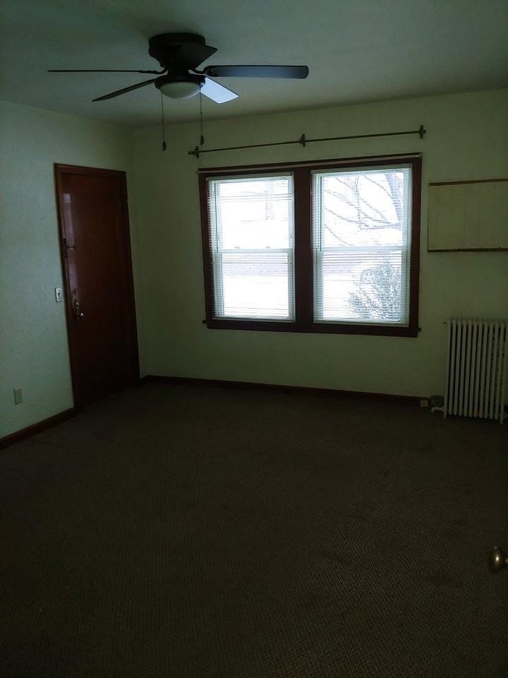 121 3rd Ave E - Photo 6 of 6