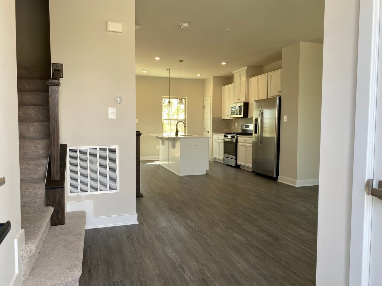7155 Bodkin Way - Photo 3 of 20