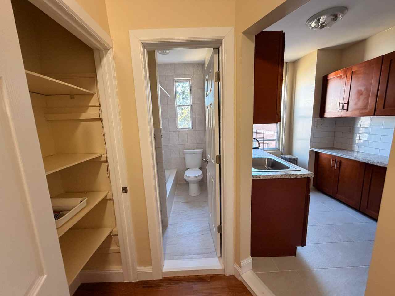 1965 Hobart Ave #3 - Photo 4 of 12