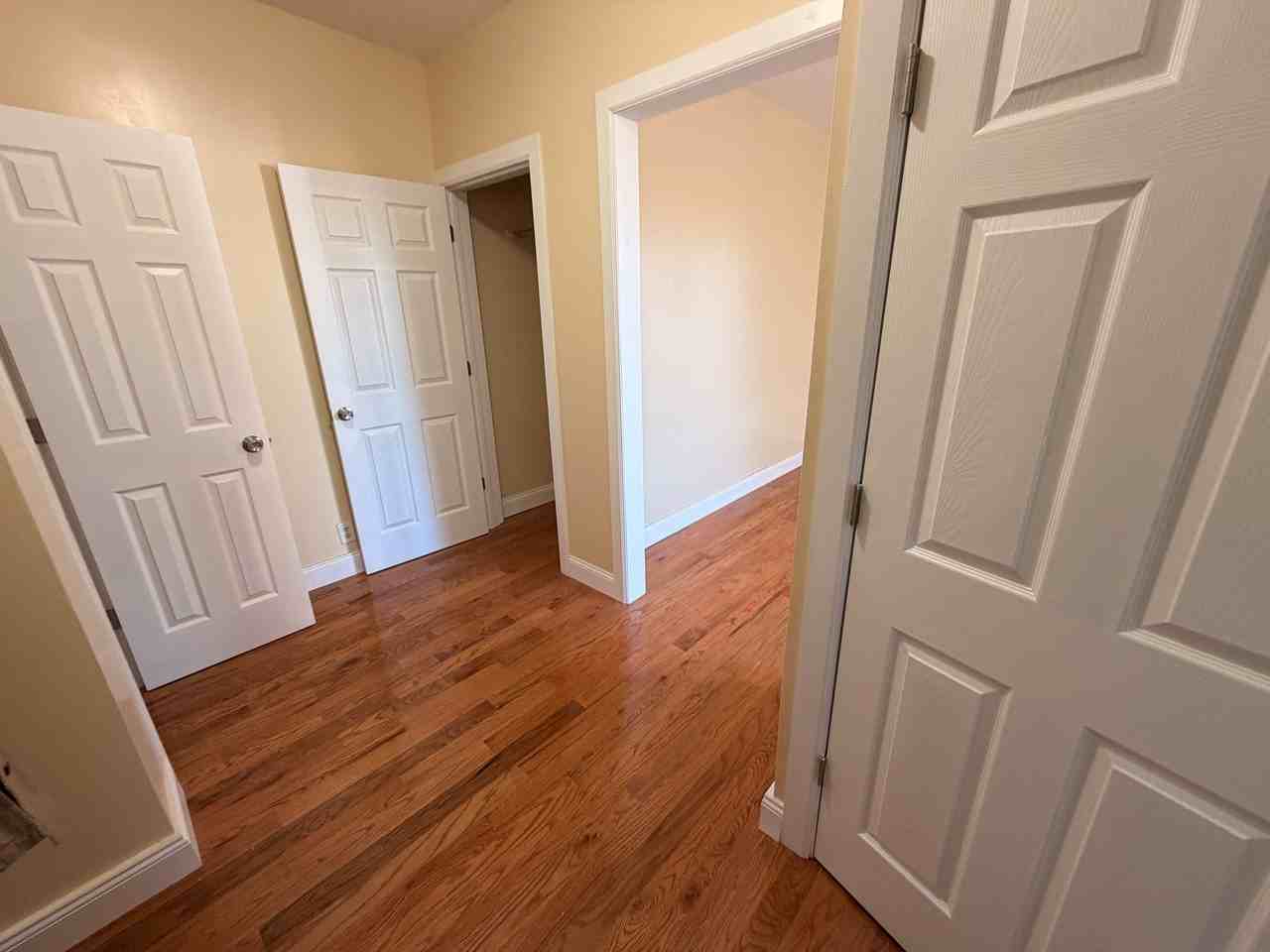 1965 Hobart Ave #3 - Photo 5 of 12