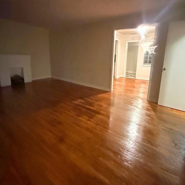 4400 N 9th Ave - Photo 5 of 15