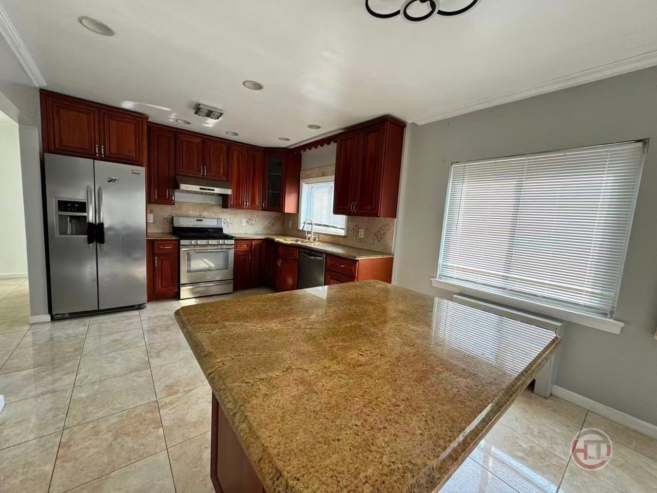 3220 Lafayette Ave #2 - Photo 2 of 6