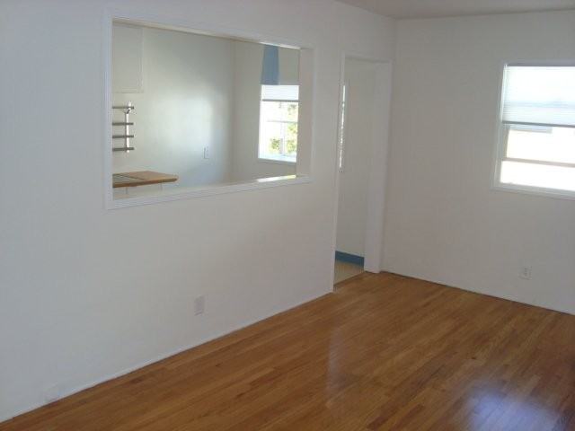 1548 Rendall Pl - Photo 3 of 20