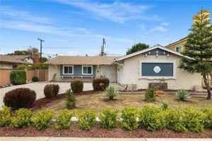 featured image of 6521 Chapman Ave