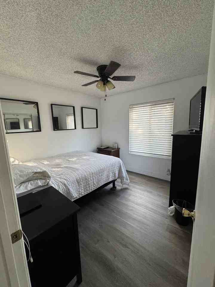 266 N Rock River Dr - Photo 3 of 8