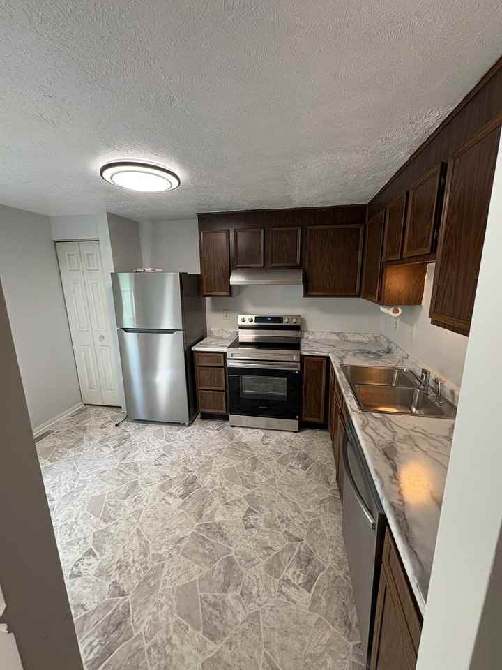 6159 E 96th Pl - Photo 6 of 16