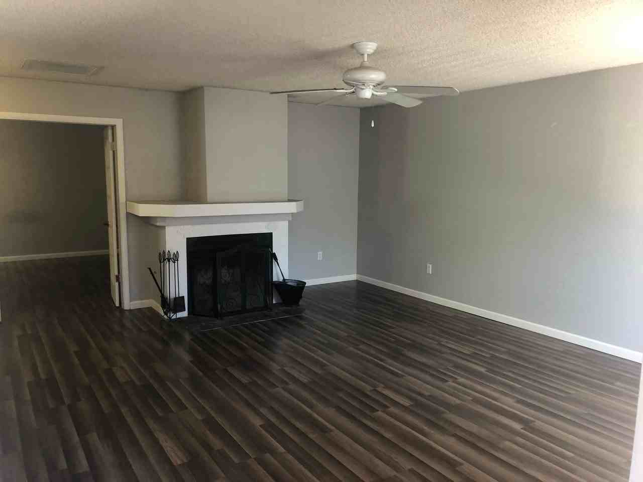 3079 Montana Terrace Rd #E - Photo 4 of 19