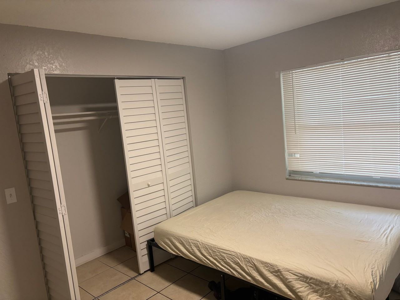 2259 Chestnut Hills Dr - Photo 2 of 8