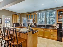 featured image of 3547 Park St