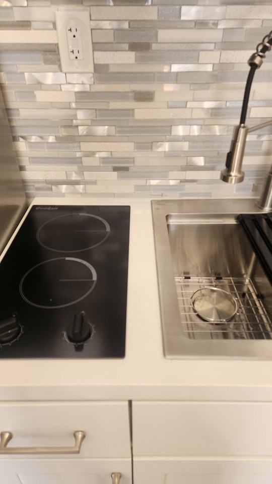 1831 Euclid Ave #1-2 - Photo 3 of 13
