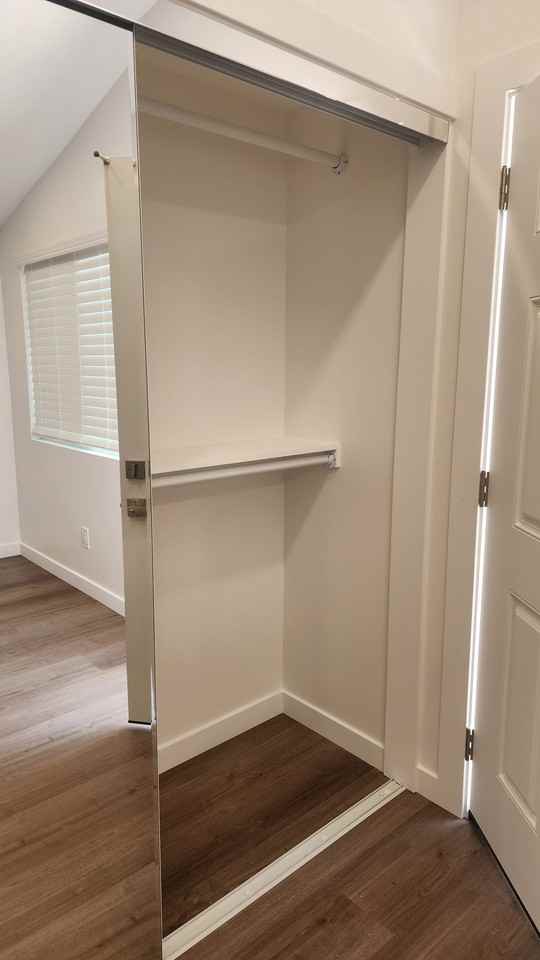 1831 Euclid Ave #1-2 - Photo 5 of 13