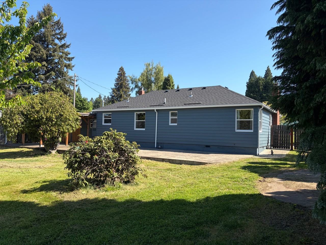 15119 Se Kronberg Ave - Photo 4 of 13