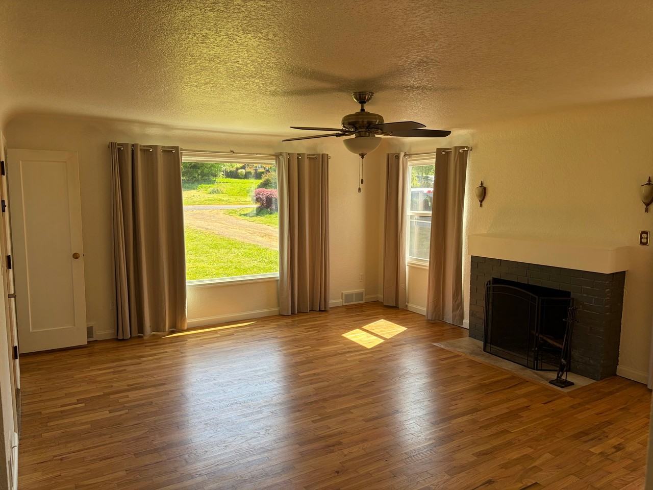 15119 Se Kronberg Ave - Photo 6 of 13