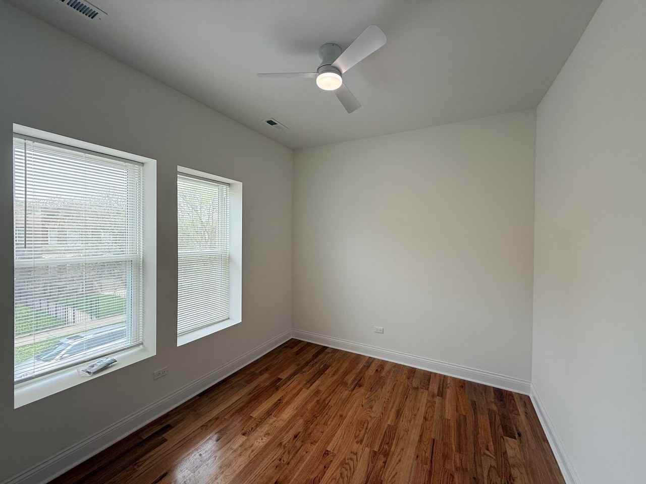 5678 W Washington Blvd #3 - Photo 3 of 8