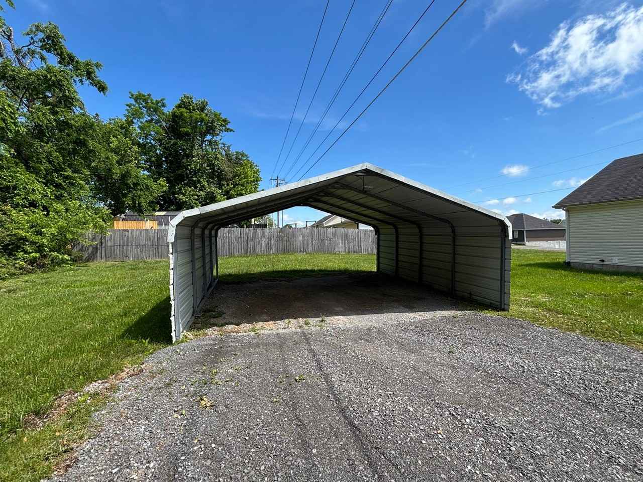84 Kristen Dr - Photo 2 of 15