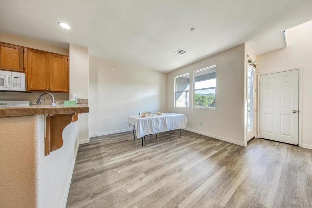 1583 Sumac Pl - Photo 6 of 16