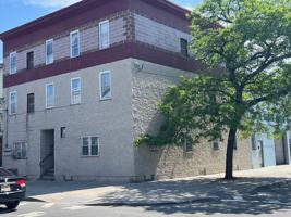 featured image of 92-94 Pacific St #1stFL