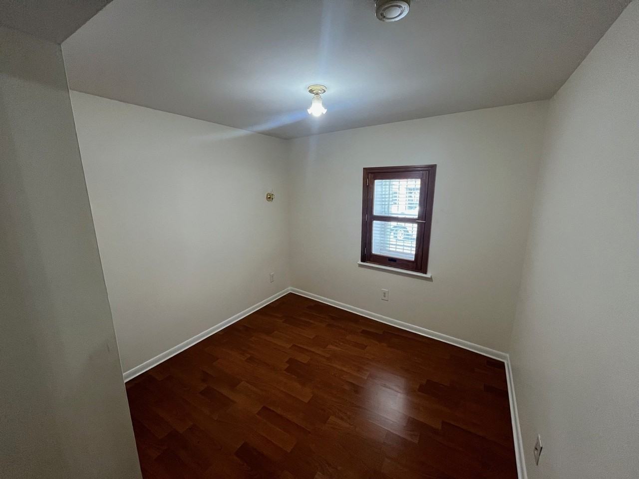 92-94 Pacific St #1stFL - Photo 6 of 8