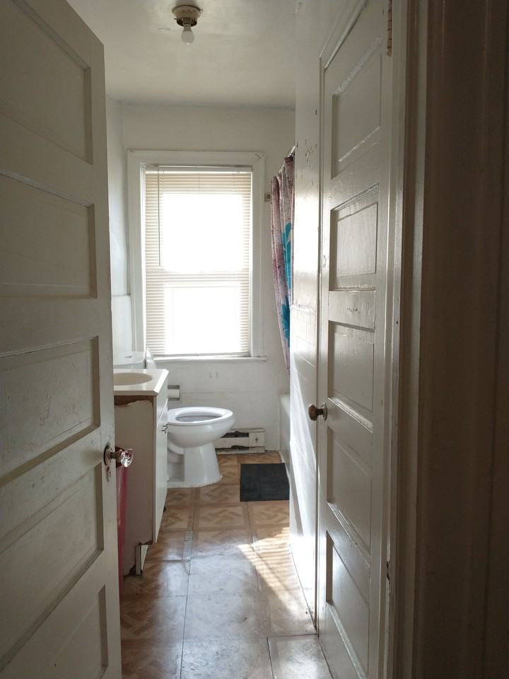 5211 N Marvine St - Photo 2 of 4