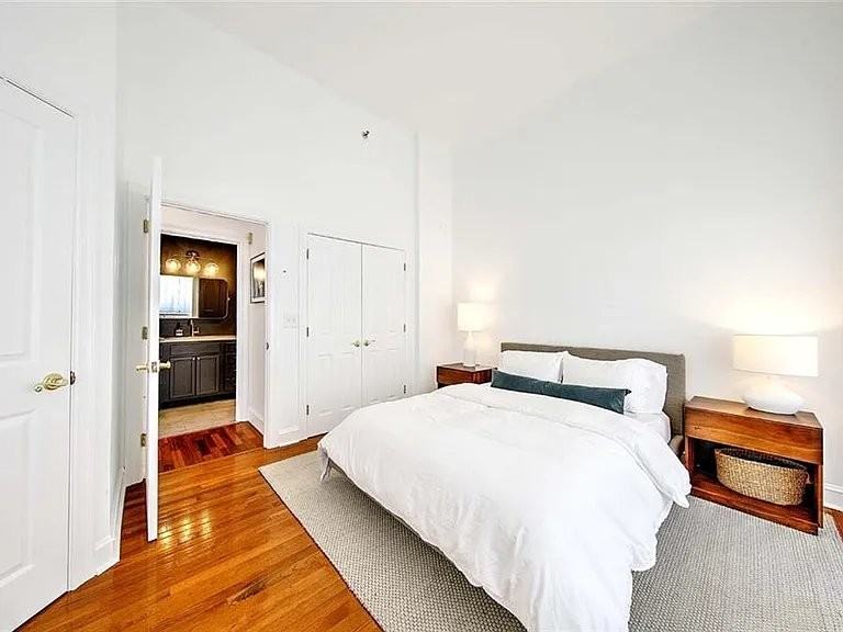 385 Westminster St #4E - Photo 2 of 20