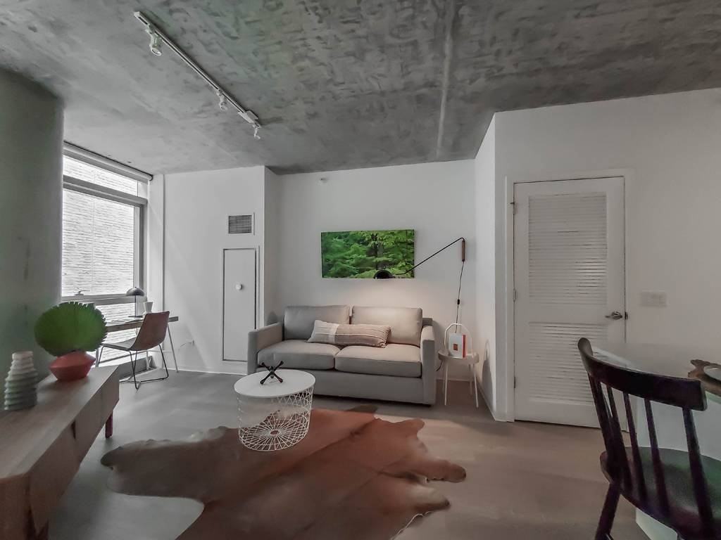 1408 S Wabash Ave - Photo 6 of 16