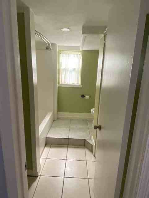 6210 Roddie St #B - Photo 5 of 13