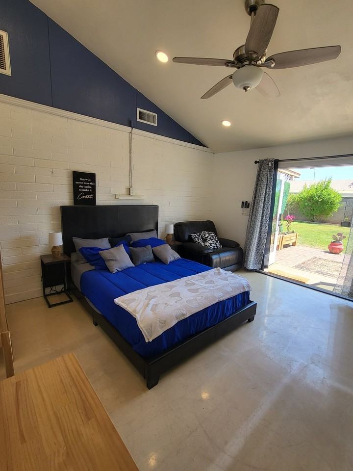 645 W Portobello Ave #B - Photo 2 of 13