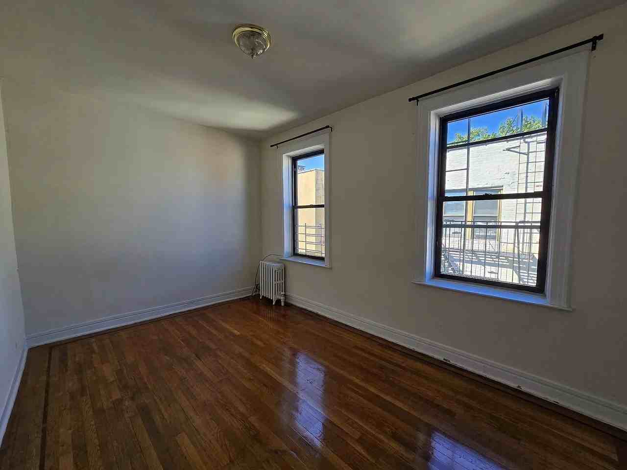 23 26th Ave - Photo 5 of 6