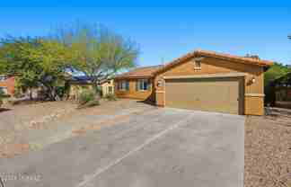 757 S Harry P Stagg Dr - Photo 1 of 1