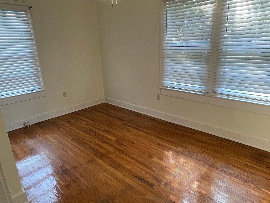 1826 Anglo St - Photo 4 of 10