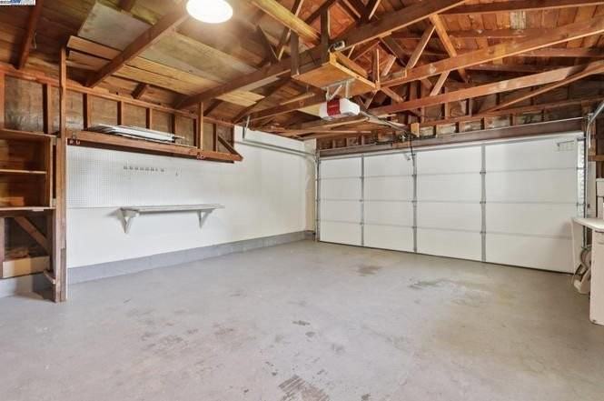 915 Bucknam Ave - Photo 3 of 20