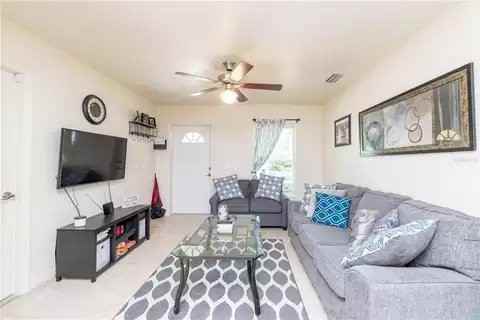 1448 Oak St - Photo 6 of 20